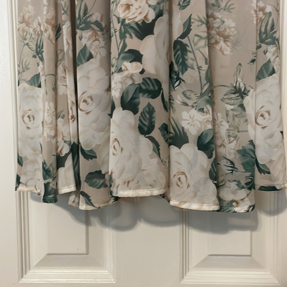 Show Me Your MuMu: Size Small - Picture 6 of 7